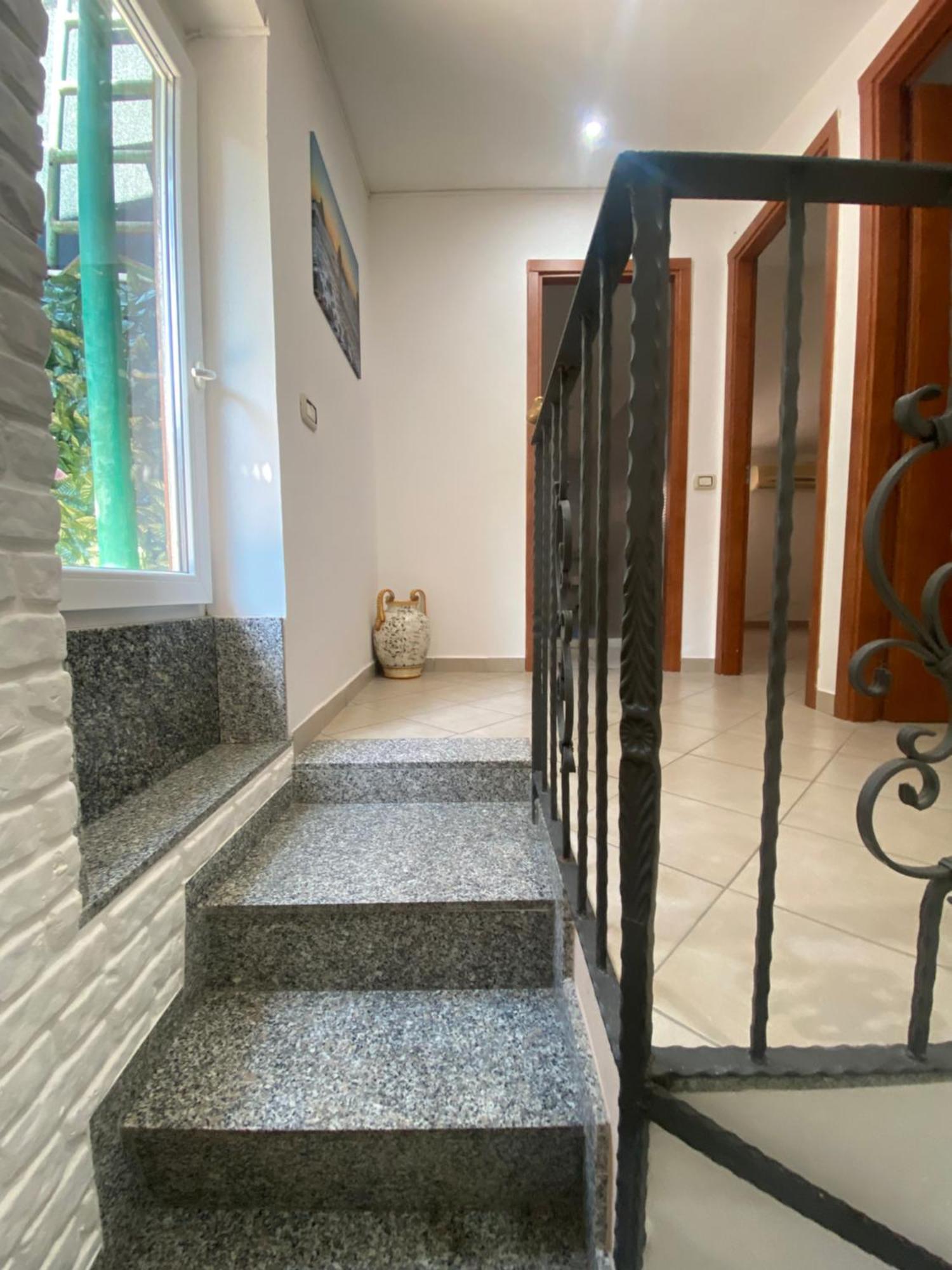 La Casa Di Noah Villa Катания Екстериор снимка